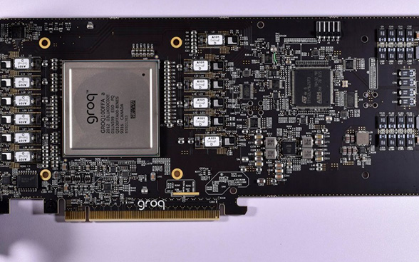 groq-chip_1765552096336-BDbicsD0